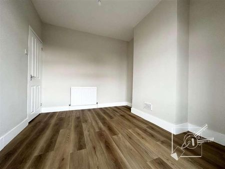 All Saints Road, Gravesend, DA11 - Photo 5