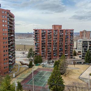 4 1/2 - 6894 Boul. Gouin Est, Montréal - Photo 2