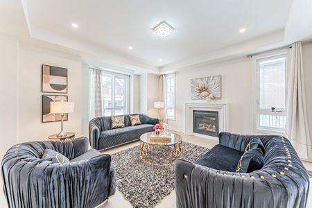 For Lease - 64 Plank Road, Bradford West Gwillimbury, Ontario - Photo 3