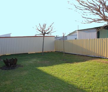Home For Rent - Photo 4