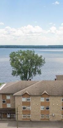 1 CH - 1 SDB - Trois-Rivières - $700 /mo - Photo 1