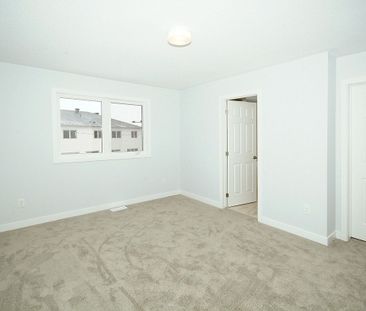 For Lease - 274 Ormiston Crescent, Barrhaven, Ontario - Photo 2