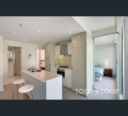 502/25 Colley Terrace, Glenelg, SA 5045 - Photo 3