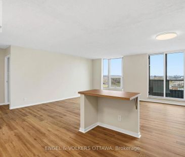 1215 - 2951 RIVERSIDE DRIVE - Photo 2