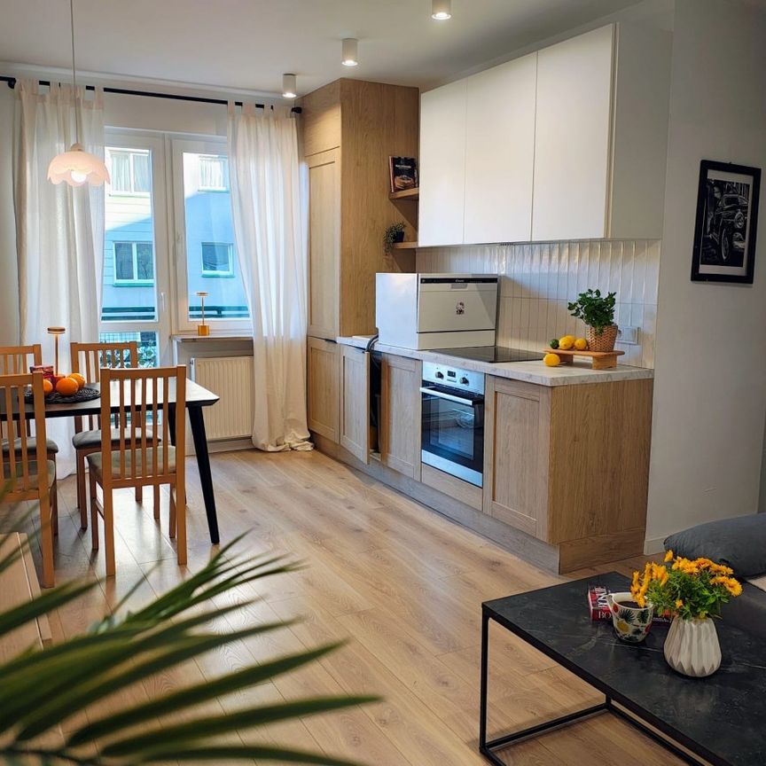 Ciche mieszkanie z 2 miejscami parkingowymi - Фото 1