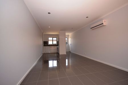 3/48 Eton Street, Preston VIC 3072 - Photo 3