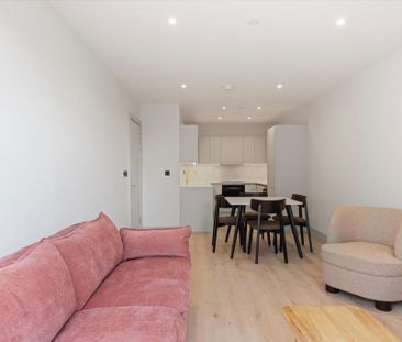 2 bedroom flat to rent - Photo 1