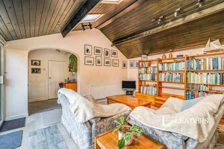 3 bedroom house to rent Mill Hill, Salhouse, Norwich, NR13 - Photo 2