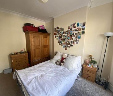 4 bedroom house to rent - Photo 3