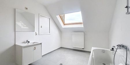 Duplex te huur in Brussel voor € 1.350 met 2 slaapkamers - Photo 2