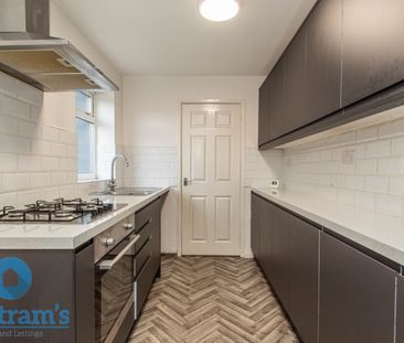 3 bed Mid Terraced House for Rent - Photo 6