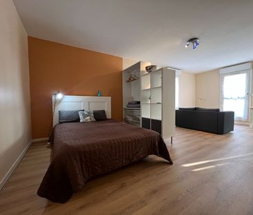 Location Appartement 1 pièce 37m² AVIGNON 84000 - Photo 6