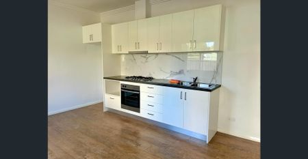 TWO BEDROOM GRANNY FLAT - CAMPBELLTOWN CBD - Photo 2