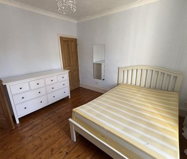 Bates Street - Photo 3