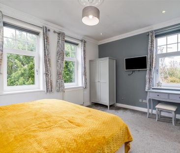 3 bedroom semi-detached house to rent - Photo 5