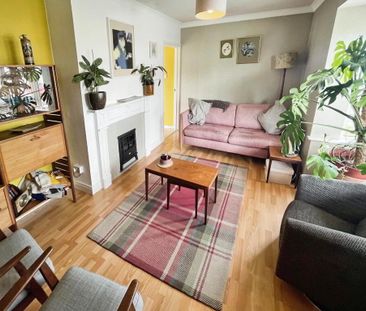47 Larch Grove, Dunmurry, Belfast, BT17 9QG - Photo 1
