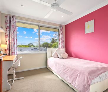 COMFORT & QUIET IN KINGSWOOD! - Photo 4