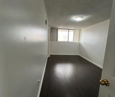 For Lease - 10 Tapscott Road Unit# 1104, Toronto, Ontario - Photo 2