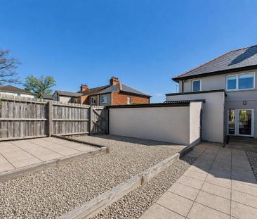 96 Shore Road, Carrickfergus, BT38 8UE - Photo 6