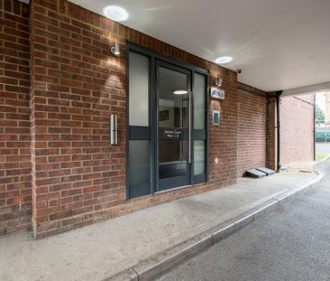 Ground floor flat to rent - Photo 5