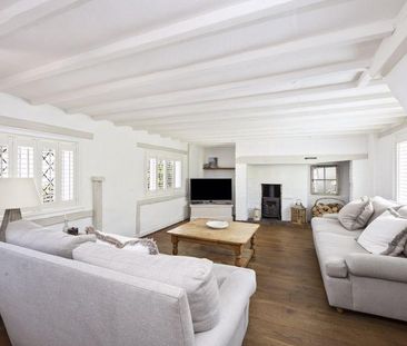 2 bedroom detached house to rent - Photo 2