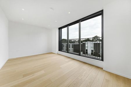 6 bedroom townhouse to rent - Photo 3