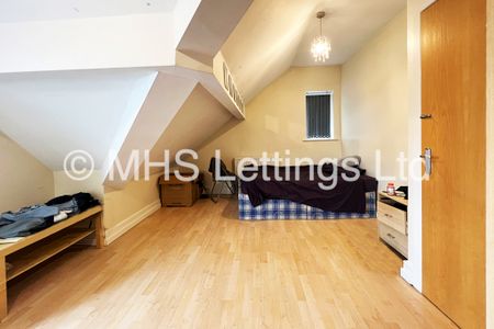 3 Bedroom Flat for rent in Headingley Avenue - Photo 4