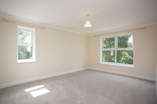 Available unfurnished from 23/03/2027 - Photo 1