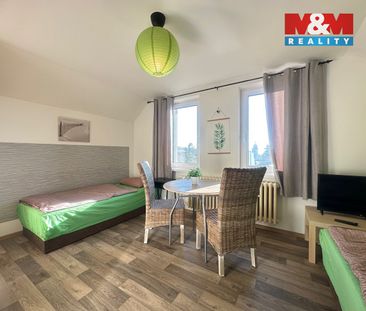 Pronájem bytu 1+1 16 m² - Fotografie 1