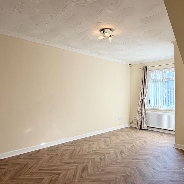 2 bedroom semi-detached house to rent - Photo 1