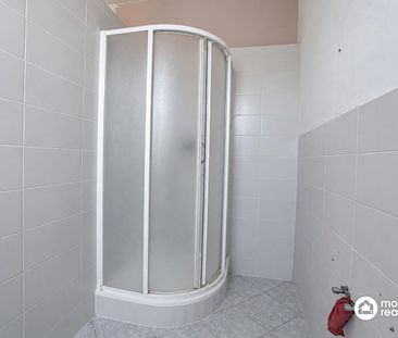 Pronájem domu 100 m² s pozemkem 59 m² - Photo 2