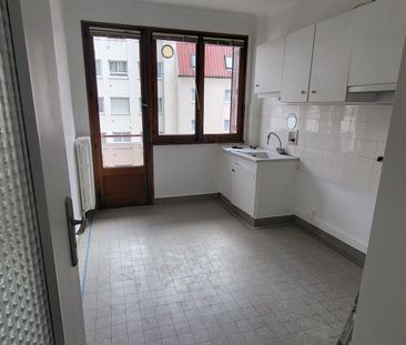Location Appartement 2 pièces 46m² ANNECY 74000 - Photo 2