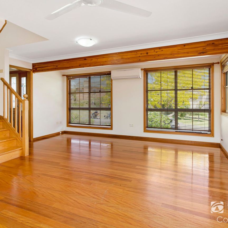 Country Charm - Photo 1