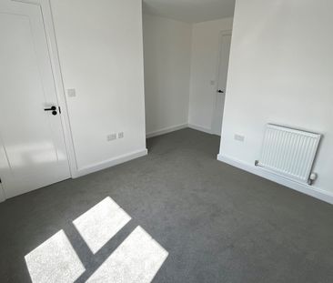 Blackthorn Way, Chesterfield, Pilsley - Photo 3