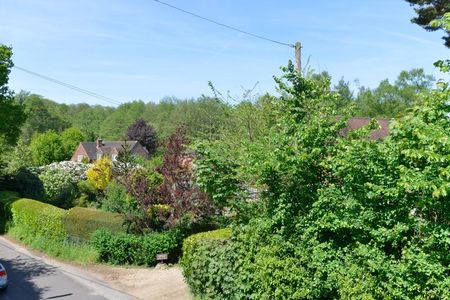 Westbrook Hill, Elstead, Godalming, Surrey, GU8 - Photo 3