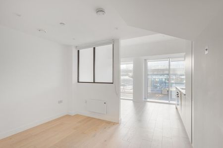 Studio to rent - Photo 5