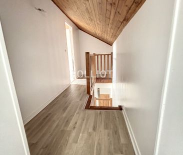 Location Maison 4 pièces 64m² CHAMPEAUX 50530 - Photo 5