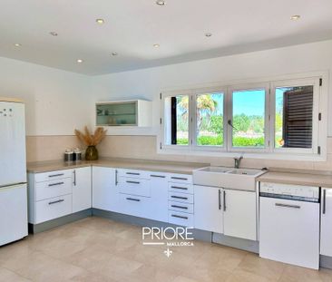 Luxury Farmhouse for rent in Campos, Spain - Photo 6