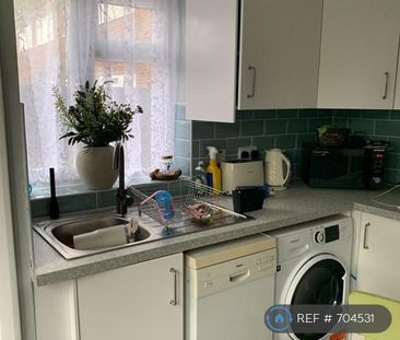 2 bedroom maisonette to rent - Photo 5