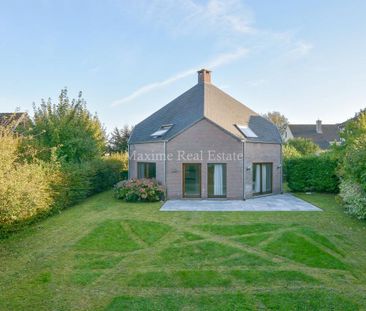 Huis te huur in Tervuren voor € 2.200 met 4 slaapkamers - Photo 1