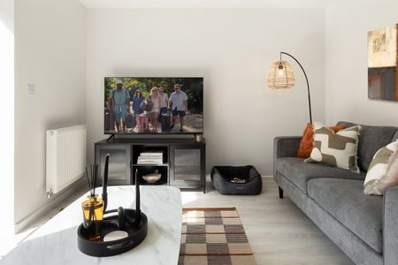 Casa, North Valley, Nottingham, NG7 - Photo 2