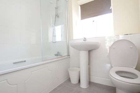 Foxglove Close, Stoke Gifford, Bristol - Photo 4