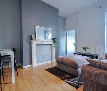 5 bedroom property to rent - Photo 1