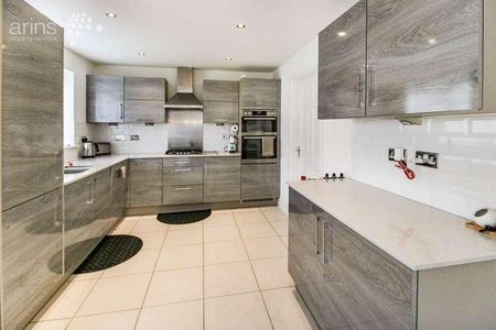 Collins Drive, Earley, Reading, RG6 - Photo 3