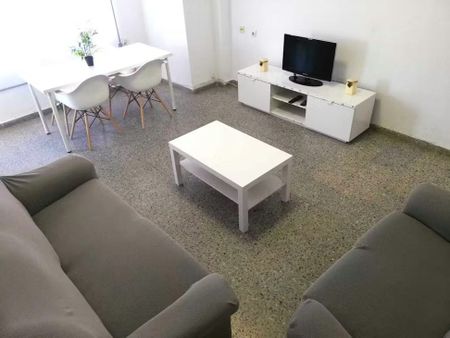 Carrer de Polo y Peyrolón, Valencia, Valencian Community 46021 - Photo 3