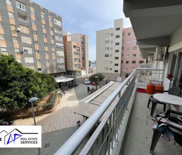 Alquiler de piso en Calle Cruz de Robles - Photo 2