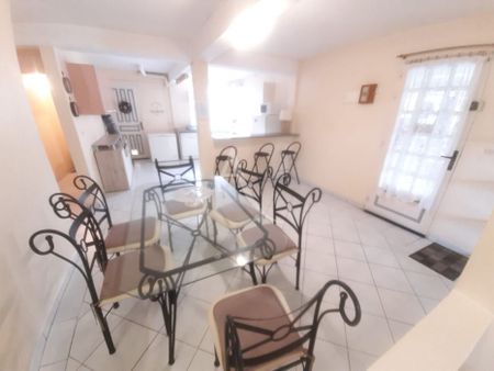 Location Appartement 86.33m² 3 pièces Fort de france - Photo 3