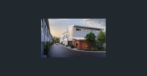 *3 Weeks Rent Free* New Complex with spacious 4 Bedroom Townhouses - Photo 1