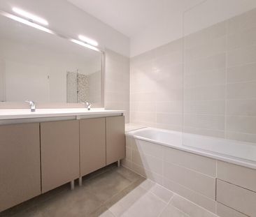 Location Appartement 3 pièces 58m² BRUGUIERES 31150 - Photo 4
