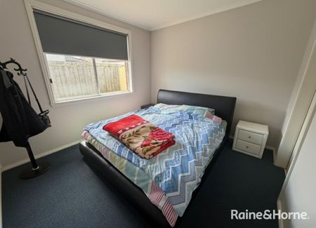 A Sanctuary in Meadow Heights - Photo 2